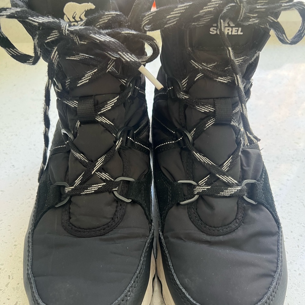 Sorel Waterproof Black Lace-Up Boots
